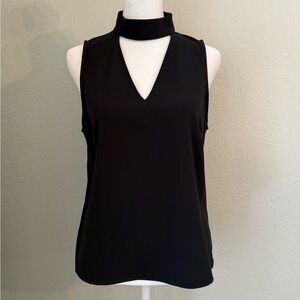 Kensie Black Sleeveless Keyhole Blouse